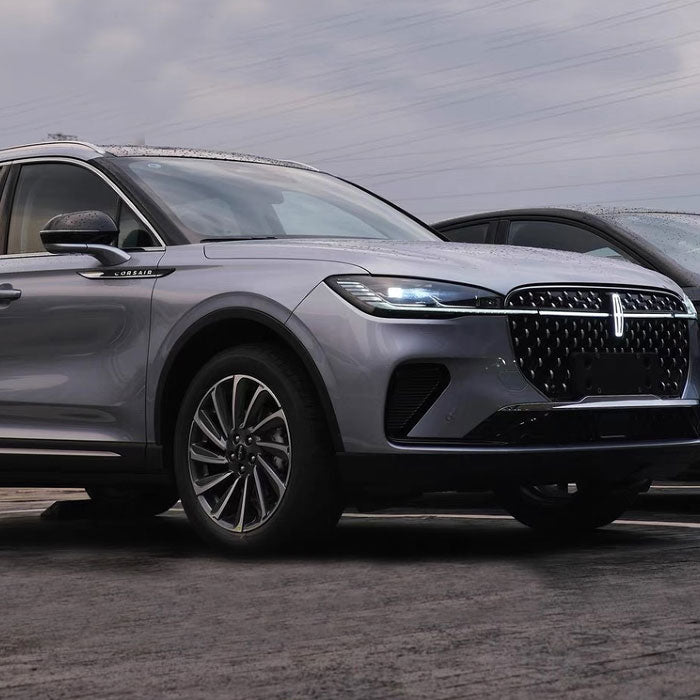 Dynamic Lincoln illuminated Emblem & Led Light Strips for Corsair (2024–2025)