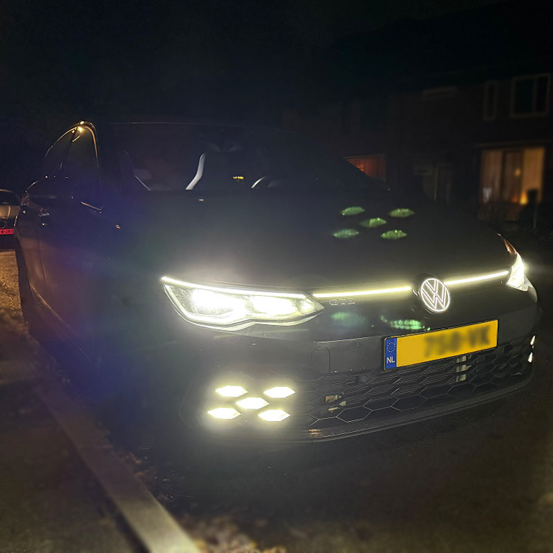 3.5th & 4th Gene VW Light up Emblem light for Golf MK8 (2019–Present) (Compatible with ACC/Radar for Emergency Braking)